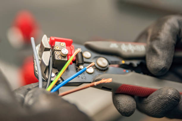 Best Affordable Electrician  in Stonewall, MS